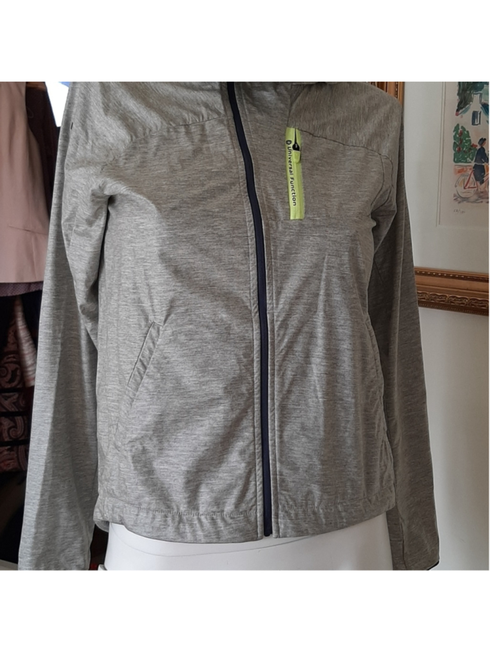 Descente hooded Jacket‎